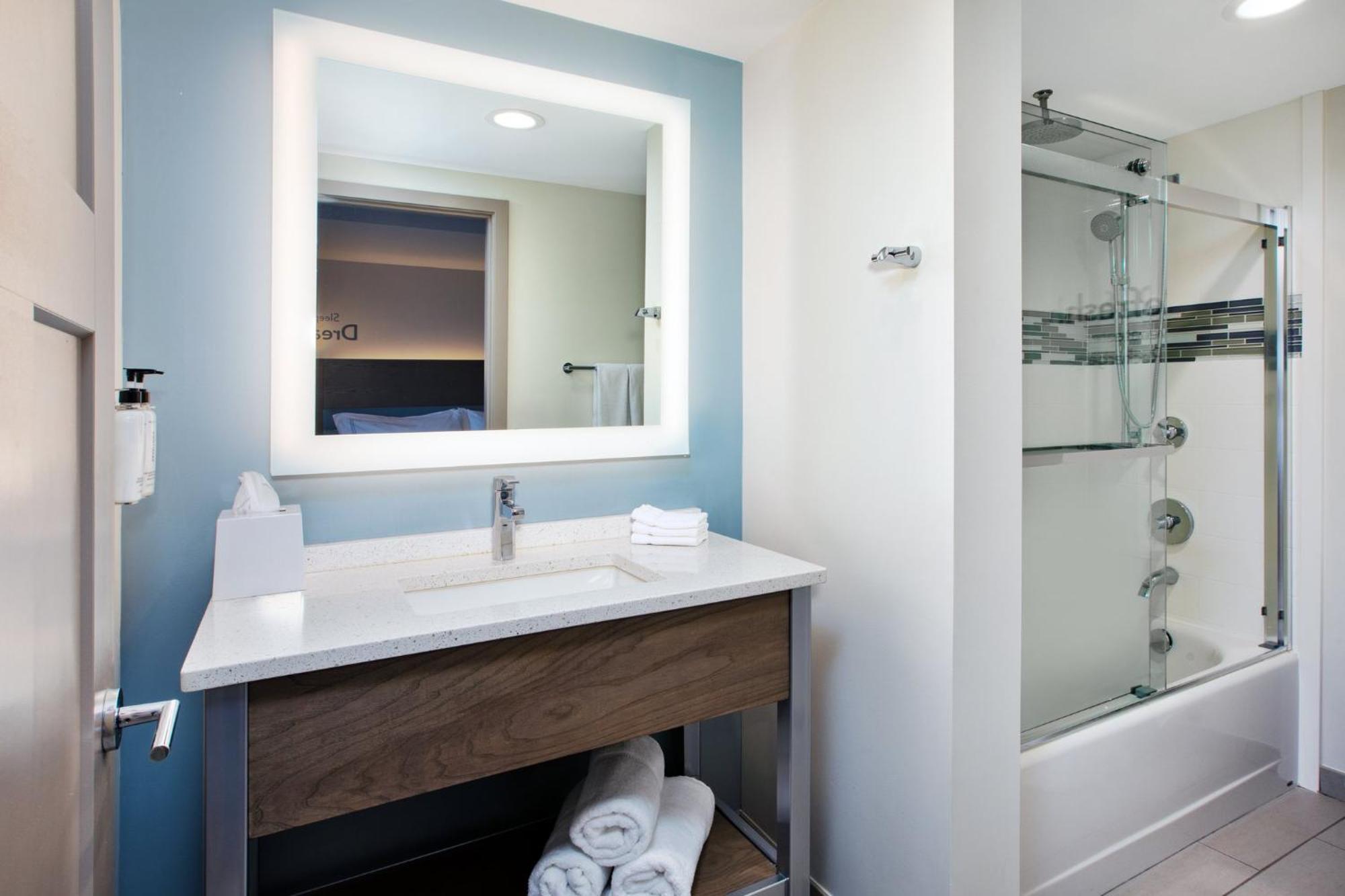 Even Hotel Ann Arbor S - University Area By Ihg Zewnętrze zdjęcie